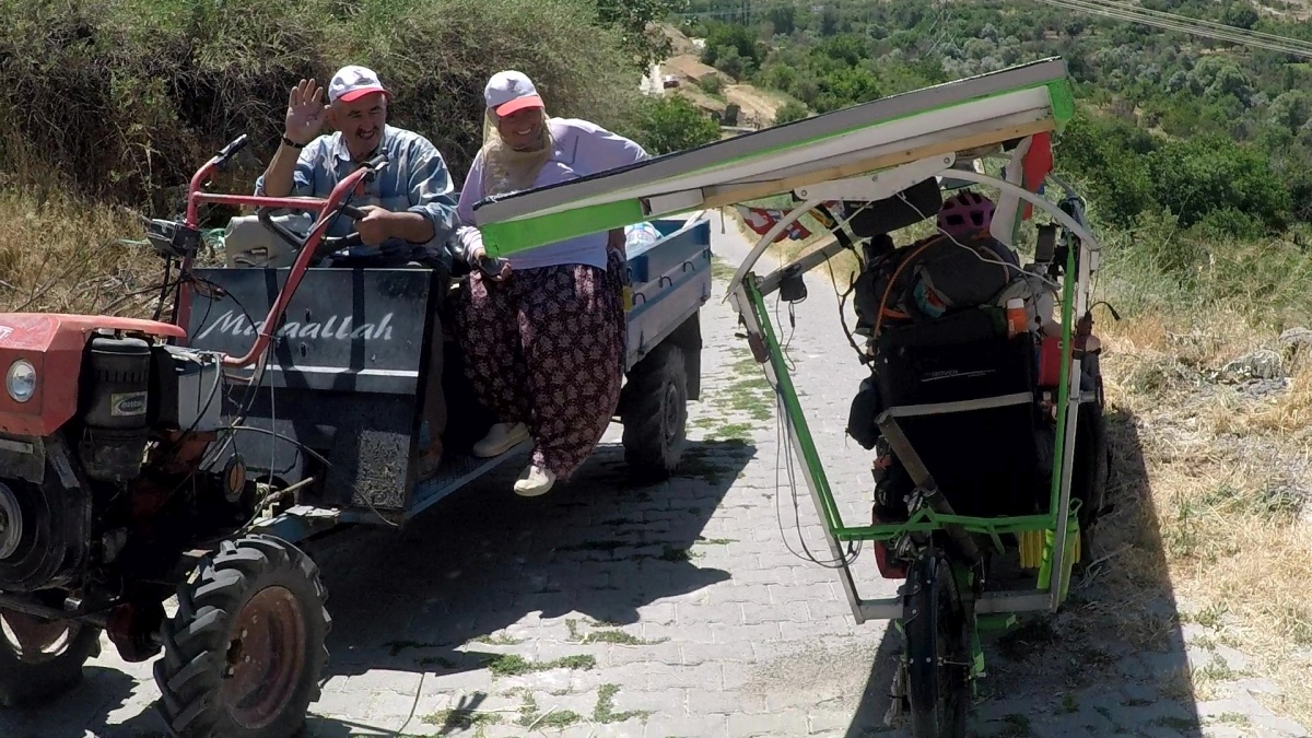 Their vehicle is clearly more suited for these brick road paths, but we made it back to the main roads OK.
