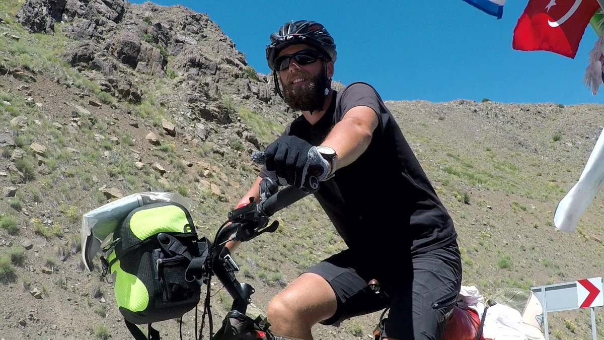 We didn't run into that many fellow cycle tourers on the trip, but when we did it was almost a sure bet that they were Germans! This guy and another we passed the following day were both on independant road trips from Germany to Iran.